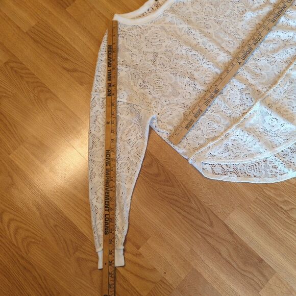 Free People Ivory Not Cold in This Pullover Top Womens XS Lace Semi Sheer Boho - Picture 3 of 7